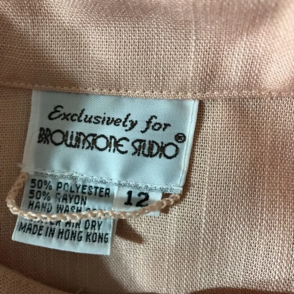 Brownstone Studio Vintage Peach Cut-out Midi Dress - Picture 8 of 8